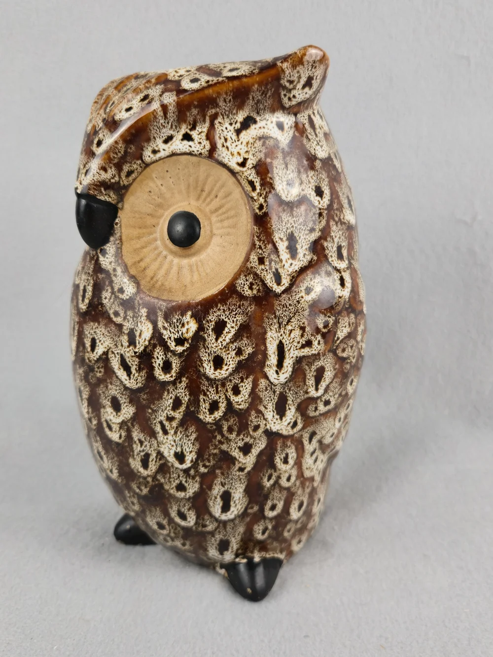 Elegant Expressions Hosley Ceramic Owl Vase 9
